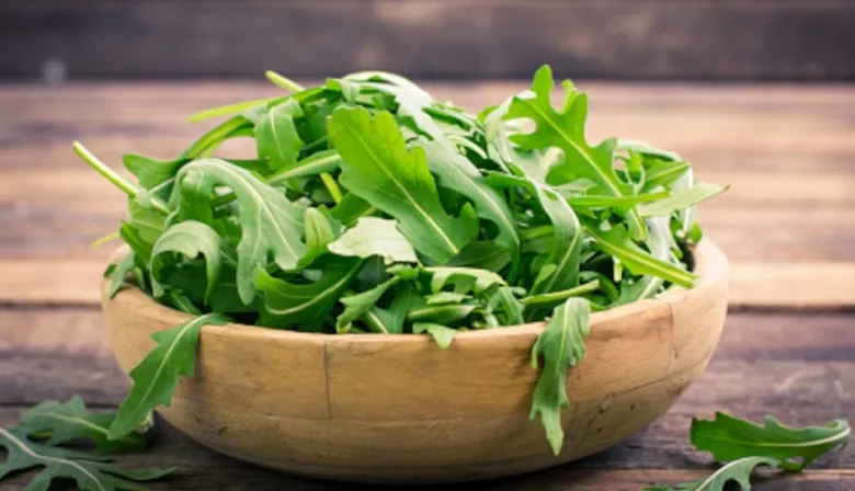 Rica en vitaminas y antioxidantes: los beneficios de la rúcula para el cuerpo