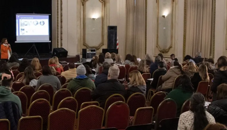 Se pone en marcha la formación presencial para autoridades de mesa en la Provincia
