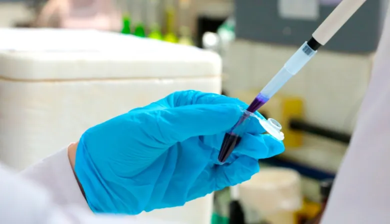 La UBA investiga cómo detectar el riesgo suicida con un análisis de sangre