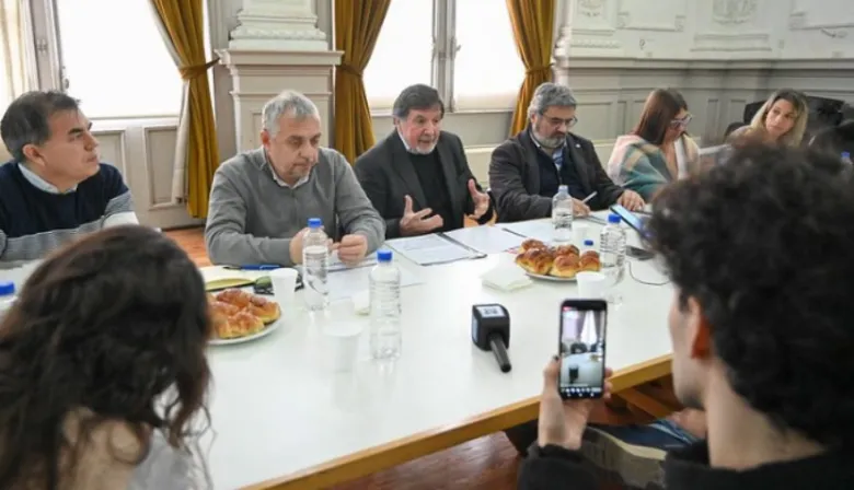Avanza la implementación del nuevo Régimen Académico en las escuelas secundarias bonaerenses