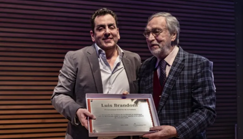 Luis Brandoni fue distinguido como Personalidad Emérita de la Cultura Argentina