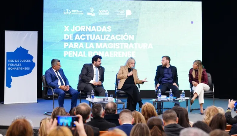 Magistrados y expertos debatieron en la UNLZ sobre los desafíos del sistema penal bonaerense