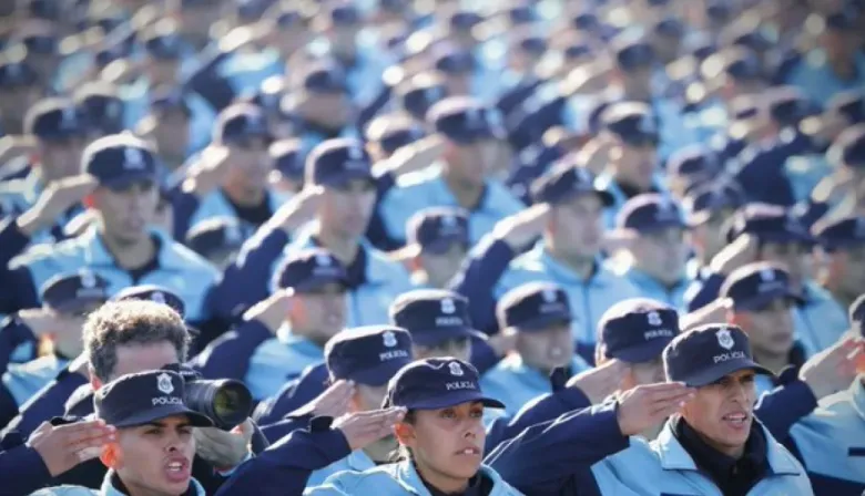 Ampliaron a 29 años el límite de edad para ingresar a la Policía Bonaerense