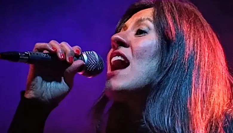 Laura Segovia actúa en Quilmes