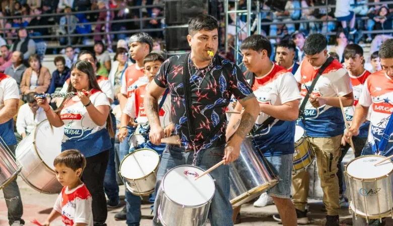 Arranca el Carnaval de 25 de Mayo, la nueva Capital Provincial del Carnaval