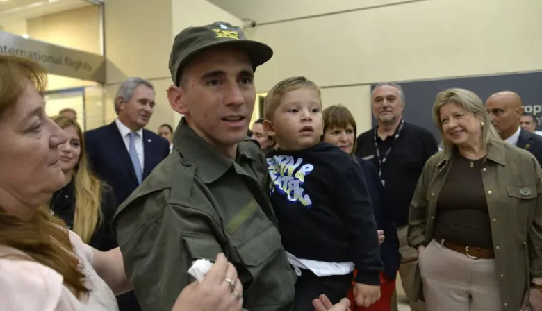 Nahuel Gallo volvió al país luego de 448 días detenido por el régimen de Nicolás Maduro