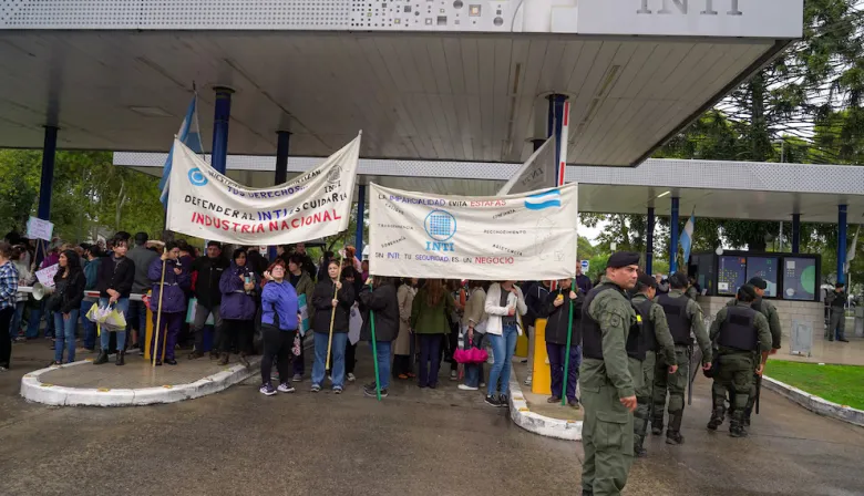 Paro nacional de ATE: protestas en aeropuertos y organismos estatales con posibles demoras en vuelos