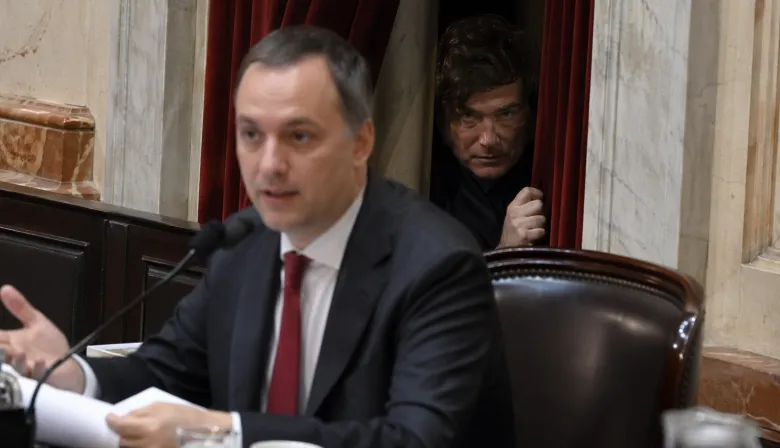 Milei se proyecta a 2027, respalda a Adorni y anticipa su presencia en el Congreso