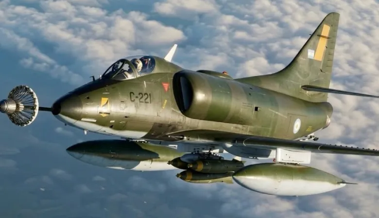 “Charla con los Halcones”: homenaje al heroísmo del Grupo 5 de Caza a 44 años de la Guerra de Malvinas