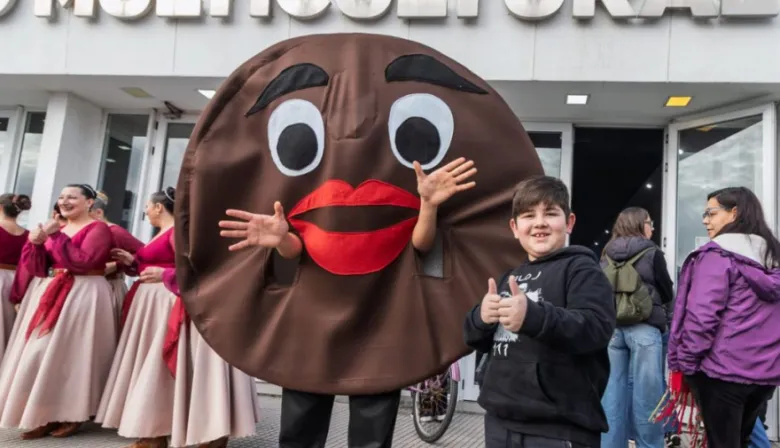 Récord en Mar de Ajó: más de 15.000 personas pasaron por la Fiesta del Alfajor Costero