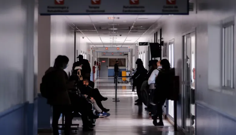 Extranjeros no residentes deberán pagar por la atención en hospitales nacionales