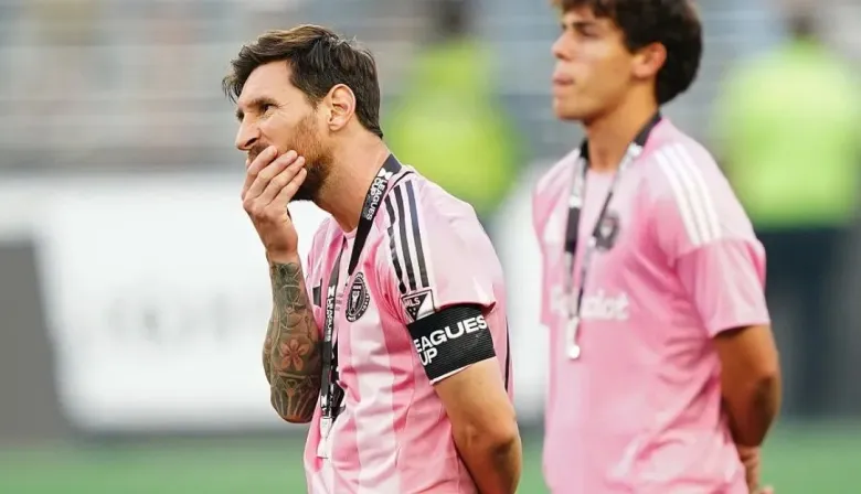 Messi volvió a jugar tras la muerte de su padre y dejó en duda su futuro