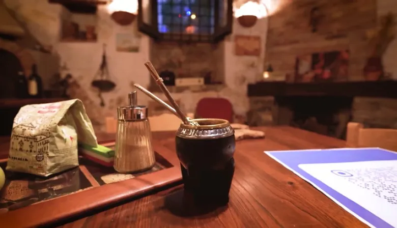El mate que cruzó el Atlántico y se volvió una tradición en un pueblo de Italia