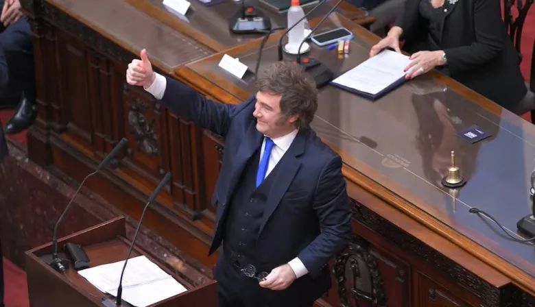 El Gobierno envía al Congreso el Presupuesto 2027 con una fuerte apuesta a la baja de la inflación