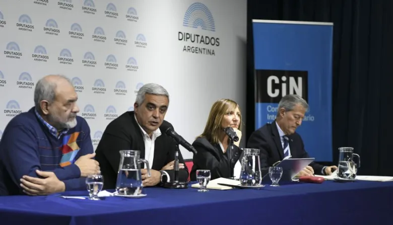 El CIN llevó al Congreso su propuesta de presupuesto 2027 para las universidades