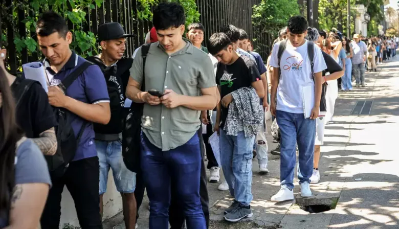 El desempleo llegó al 7,9% y alcanzó uno de los registros más altos de los últimos años