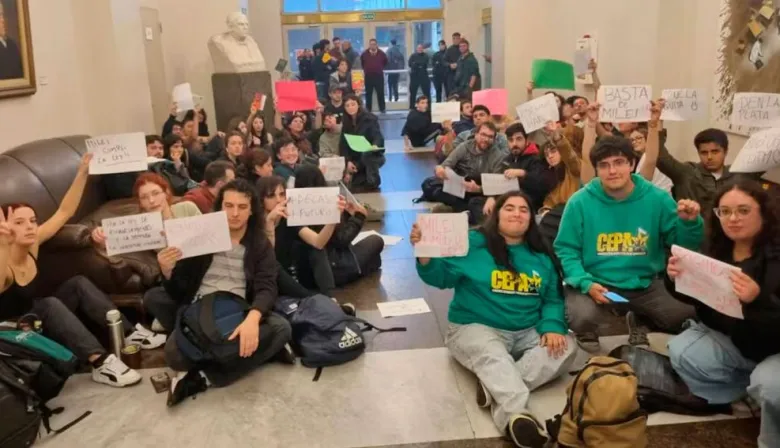 Universitarios volvieron a reclamar por el financiamiento y crece la tensión con el Gobierno