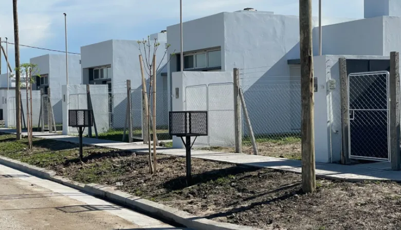 San Vicente: entregaron 64 viviendas de un proyecto habitacional de 200 unidades