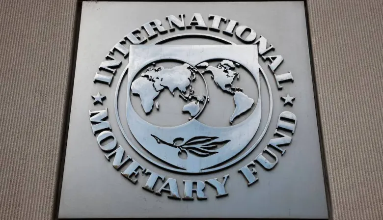 El FMI recortó su previsión de crecimiento para la Argentina y elevó la proyección de inflación