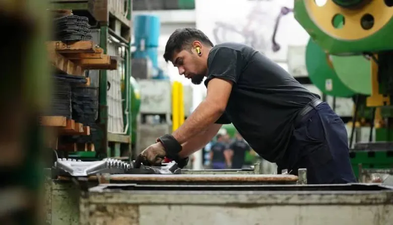 El empleo privado formal acumula 14 meses consecutivos de caída en Argentina