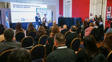 Mayra Mendoza destacó la importancia de la articulación público-privada en salud