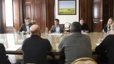 Kicillof y Cuattromo firmaron convenios con municipios para la compra de bienes de capital