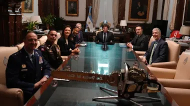Milei recibió al jefe del Comando Sur de Estados Unidos para reforzar la cooperación militar
