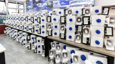 Lanús instala 430 nuevas alarmas vecinales y alcanza la cobertura total en el distrito