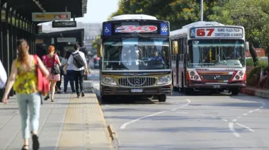 Aumenta el boleto de colectivos nacionales en el AMBA: suba del 21,52% en tres tramos