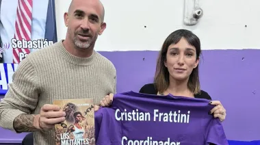 Leila Gianni presentó su libro en el local de La Libertad Avanza en Avellaneda