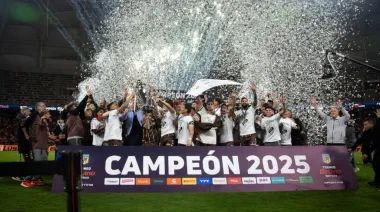 Platense derrotó 1-0 a Huracán y se consagró campeón por primera vez en su historia