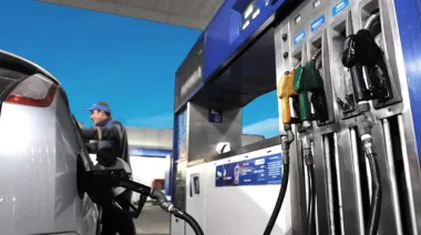 YPF subirá los precios de sus combustibles un 3,5% a partir de julio