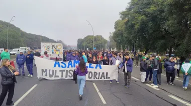 Protesta y ruidazo de trabajadores del INTI contra el decreto que impulsa su cierre