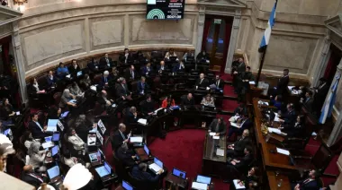 Aumento de jubilaciones: la ley fue aprobada, pero enfrenta el rechazo del Gobierno