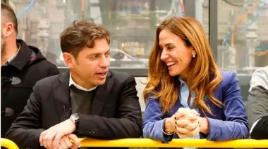 Denuncian que Victoria Tolosa Paz creó redes truchas de Fuerza Patria para instalar su candidatura