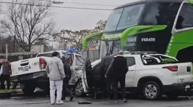 Mar del Plata: robó un patrullero y provocó un triple choque
