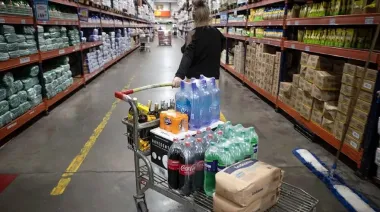Consumo: siguen cayendo las ventas en los autoservicios mayoristas