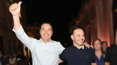 Valdés celebró una victoria arrolladora y La Libertad Avanza sufrió un duro revés