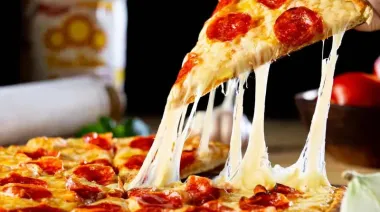 Vuelve La Noche de la Pizza y la Empanada con promociones en todo el país