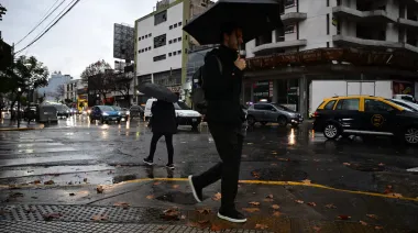 Lluvias, tormentas y alerta en 10 provincias: cómo estará el tiempo en el AMBA y el país