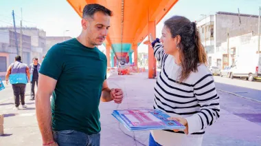 Julián Álvarez recorrió las obras en el Bajo Puente Arenas