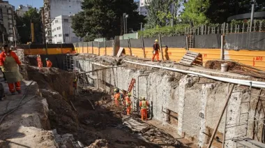 Avanzan los trabajos de excavación en la obra del paso bajo nivel de García Lorca, en Caballito