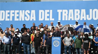 El sindicalismo salió a la calle contra la reforma laboral y amenazó con un paro general