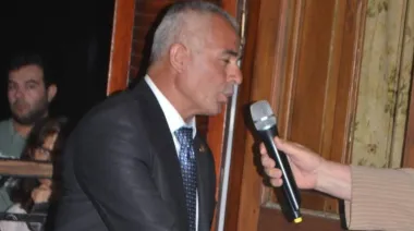 Polémica en Tapalqué: un concejal de La Libertad Avanza estaría cobrando dos sueldos del Estado