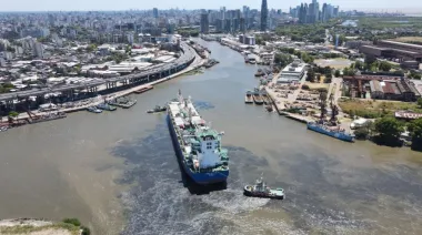 Hito operativo en el Puerto de Dock Sud