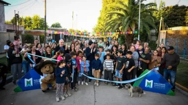 Leo Nardini inauguró 4 nuevas calles en el barrio Estudiantes de Grand Bourg