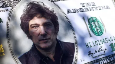 Analistas prevén un dólar más bajo y mayor inflación para el cierre de 2026