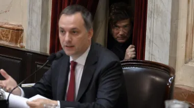 Milei se proyecta a 2027, respalda a Adorni y anticipa su presencia en el Congreso