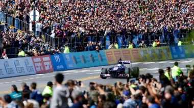 “De los mejores días de mi vida”: Colapinto emocionó a miles tras el Road Show en Palermo
