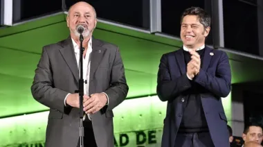 Kicillof y Secco inauguraron el nuevo edificio del Palacio Municipal